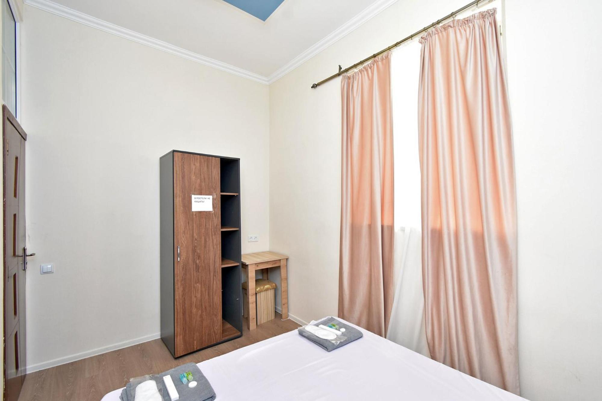 Aaaa Otel Erivan Dış mekan fotoğraf